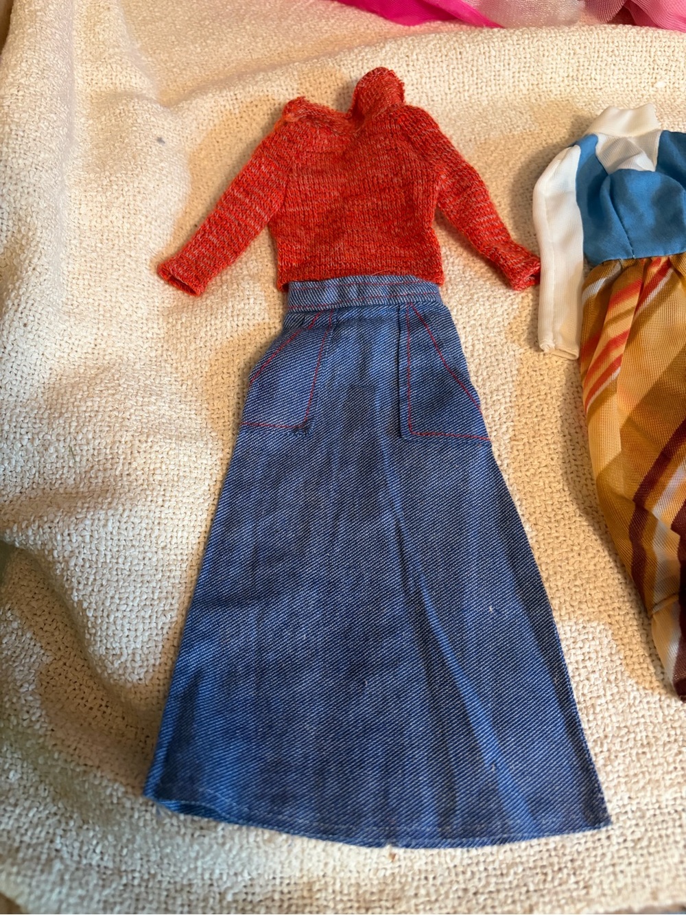 Vintage Barbie Doll Clothes Lot - 1970s Best Buy Fashions #7818, #9622, #8685. - Picture 2 of 7